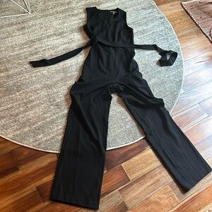 Karl Lagerfeld sleeveless jumper